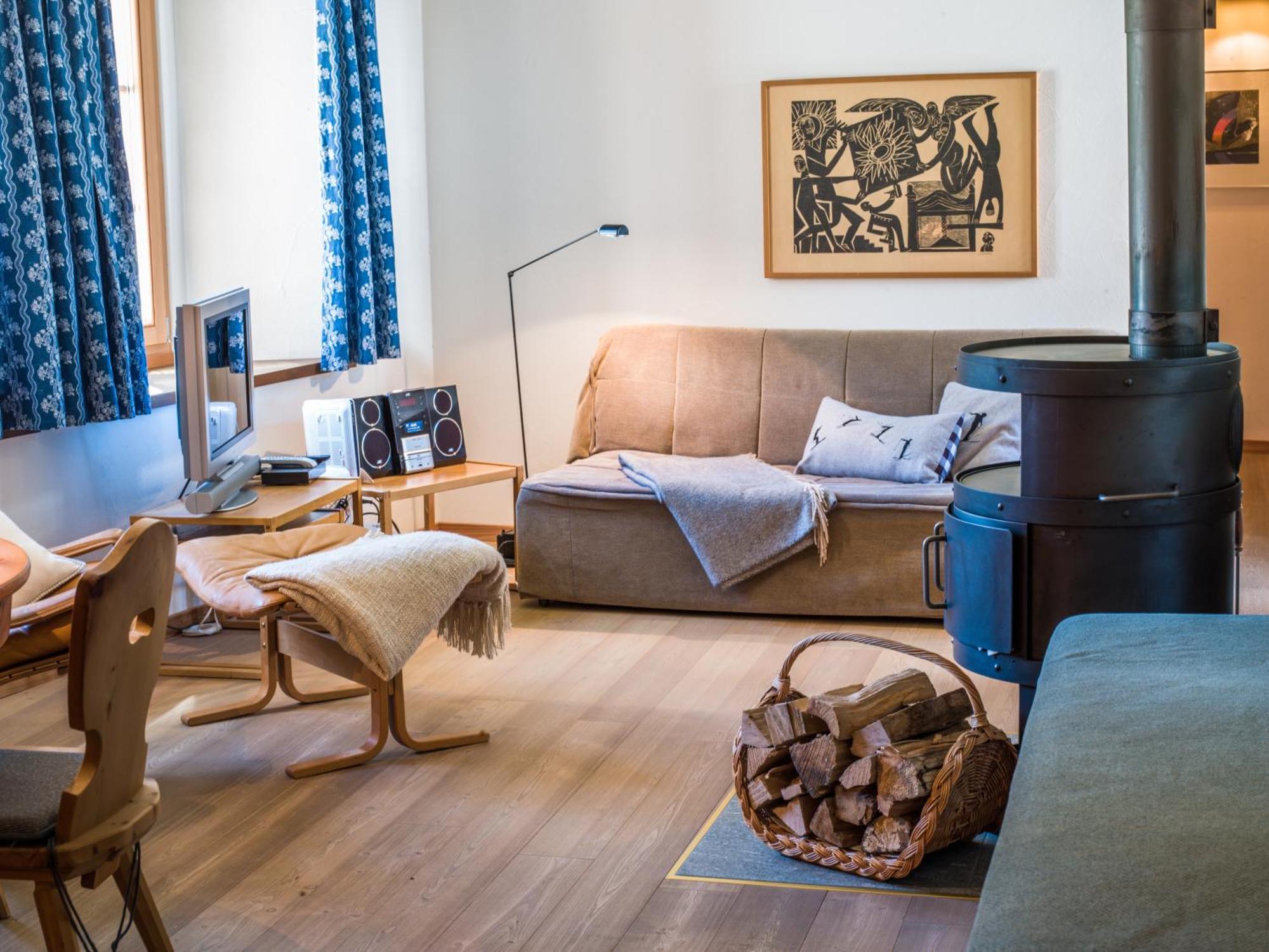 Apartamento Chesa Michel Bever Exterior foto